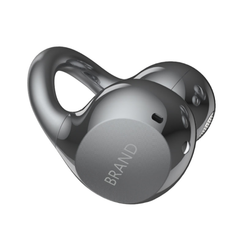 How is the safety of ear clip earphones when used outdoors reflected?